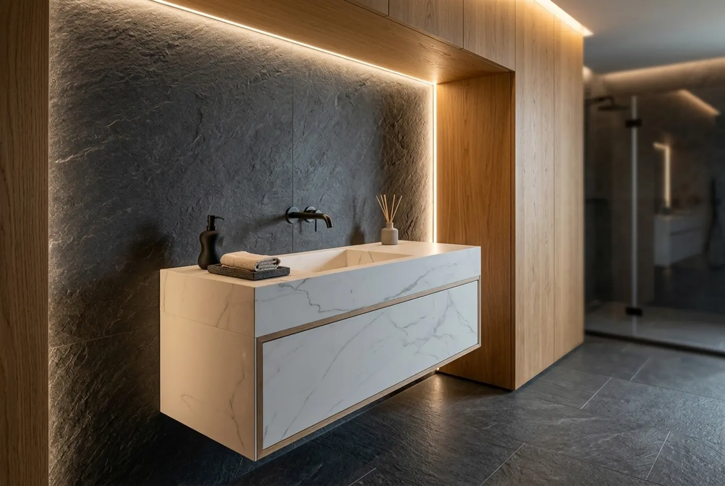 Ambiente de baño de lujo con paredes texturizadas y diseño premium